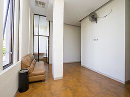 Pondok Indah Homestay by ecommerceloka