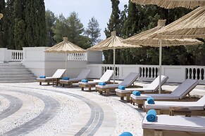 Eretria Hotel & Spa Resort