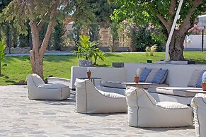 Eretria Hotel & Spa Resort