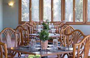 Eretria Hotel & Spa Resort