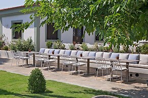 Eretria Hotel & Spa Resort