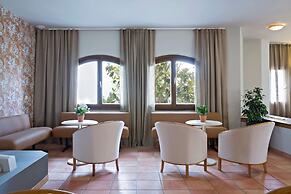 Eretria Hotel & Spa Resort