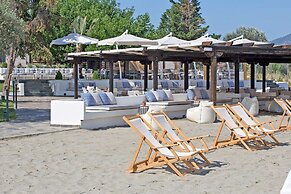 Eretria Hotel & Spa Resort