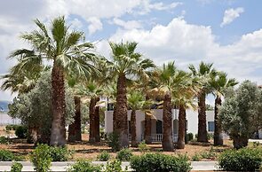 Eretria Hotel & Spa Resort