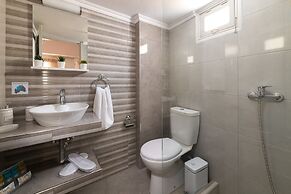 Marikas Deluxe Rooms