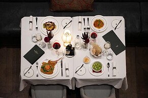 Palazzo Touring Club Milan, A Radisson Collection Hotel