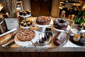 Radisson Collection Hotel, Palazzo Touring Club Milan