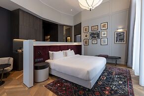 Radisson Collection Hotel, Palazzo Touring Club Milan