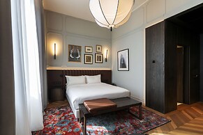 Radisson Collection Hotel, Palazzo Touring Club Milan