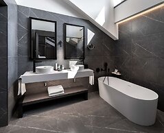 Radisson Collection Hotel, Palazzo Touring Club Milan