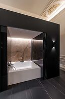 Radisson Collection Hotel, Palazzo Touring Club Milan