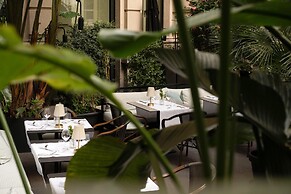 Palazzo Touring Club Milan, A Radisson Collection Hotel