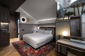 Radisson Collection Hotel, Palazzo Touring Club Milan