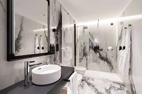 Radisson Collection Hotel, Palazzo Touring Club Milan