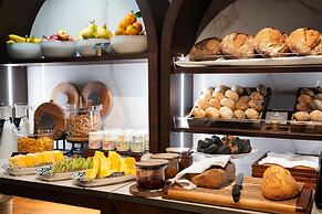 Palazzo Touring Club Milan, A Radisson Collection Hotel