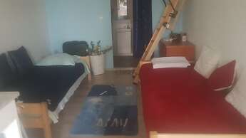 Lovely 2-bed House in Klarici Close to Pula