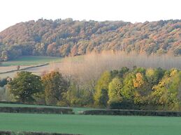 Cosy Glamping 4m Bell Tent in Rural Herefordshire