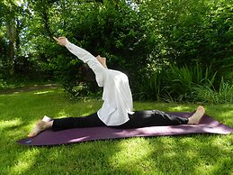 Comfy 4m -bed Bell Tent With Great Views