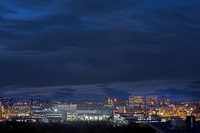 City Apartment With Rural Charm