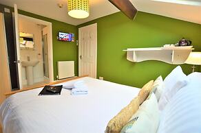 4 bedroom town house