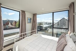 Kilmore Apartment