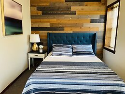 Rockwood Resort Motel