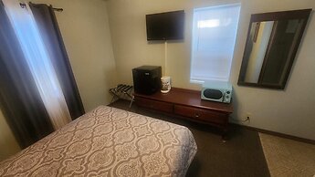 Rockwood Resort Motel