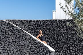 Santa Irina Luxury Sunny Lofts