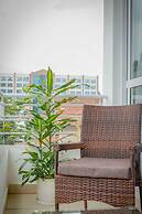 Luxel Suites by Homes by Della