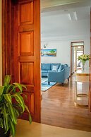 Luxel Suites by Homes by Della