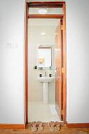 Luxel Suites by Homes by Della