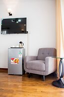 Luxel Suites by Homes by Della