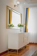 Luxel Suites by Homes by Della