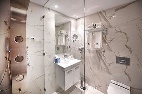 Flower Town Hôtel & Spa