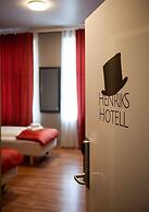 Henriks Hotell