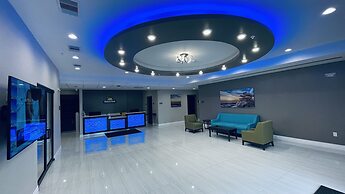 Days Inn & Suites by Wyndham Greater Tomball