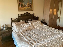 2-bed Apartment in High Wycombe Private Garden