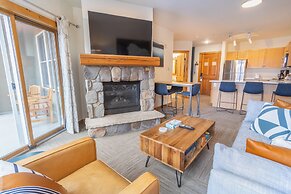 Buffalo Lodge #8367 by Summit County Mountain Retreats