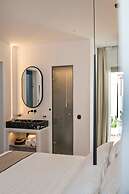 Levantes Luxury Suites I II