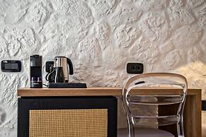 Levantes Luxury Suites I II