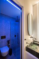 Levantes Luxury Suites I II