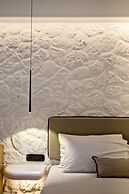 Levantes Luxury Suites I II