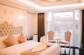Lafaayette Luxury Suites Baguio