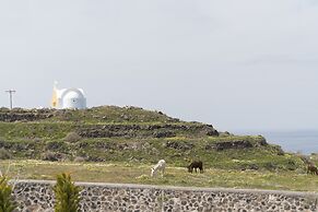 Saint John Oia - Exclusive Private Heated Pool Villas