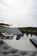 Saint John Oia - Exclusive Private Heated Pool Villas