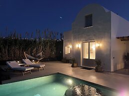 Saint John Oia - Exclusive Private Heated Pool Villas