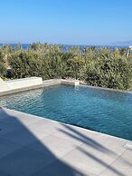 Saint John Oia - Exclusive Private Heated Pool Villas