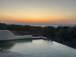 Saint John Oia - Exclusive Private Heated Pool Villas