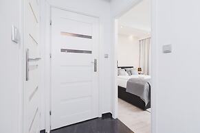 Apartment Lubelska Krakow by Renters