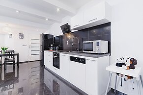 Apartment Lubelska Krakow by Renters